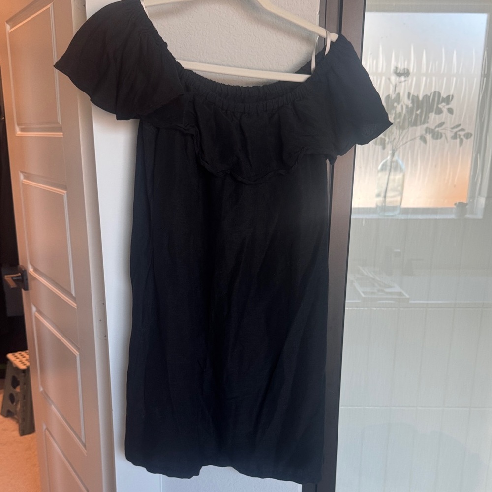 Tommy Bahama Black Off-Shoulder Midi Dress
